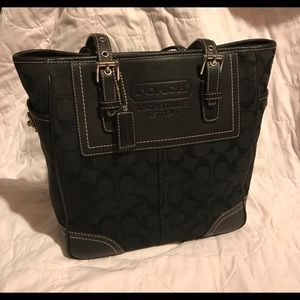 SALE!!! COACH BLACK W BLACK LEATHER PURSE HANDBAG